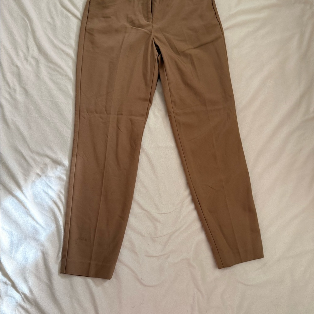 Express Women's Cropped Tan Pants